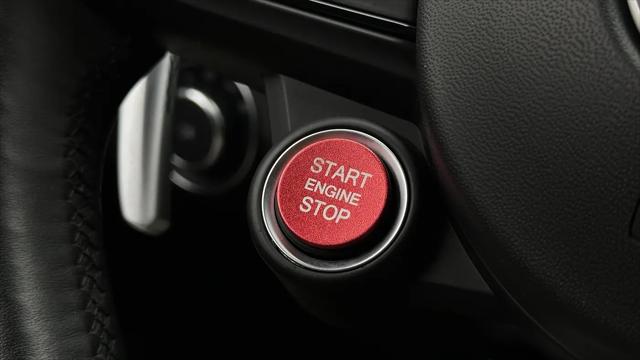 2023 Alfa Romeo Stelvio Sprint RWD
