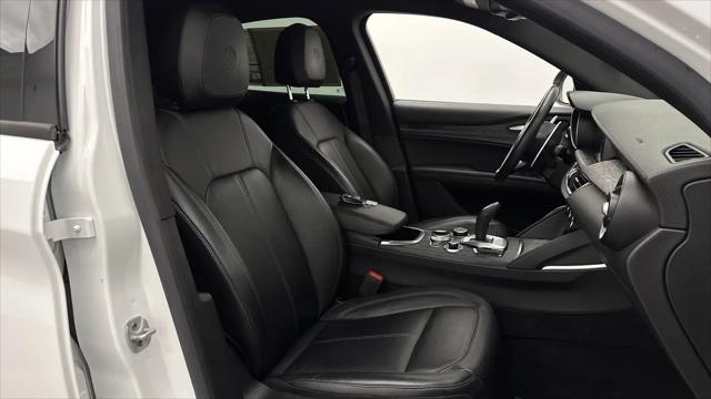 2023 Alfa Romeo Stelvio Sprint RWD