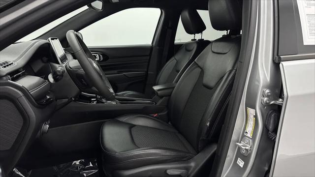 2022 Jeep Compass Altitude FWD