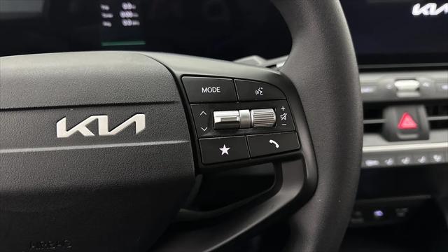 2025 Kia K4 LX