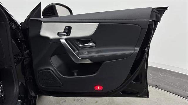 2025 Mercedes-Benz CLA 250 CLA 250