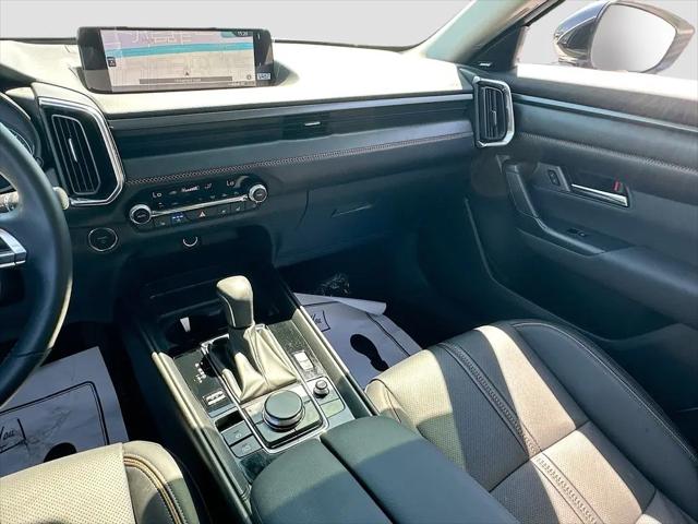2025 Mazda CX-50 Hybrid Premium Plus Package