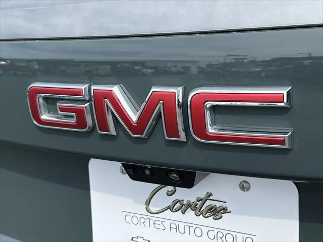 2025 GMC Yukon AT4 4WD