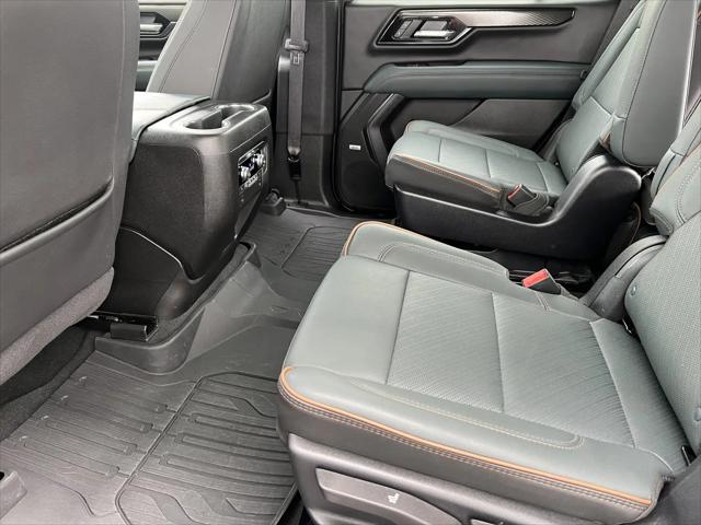 2025 GMC Yukon AT4 4WD