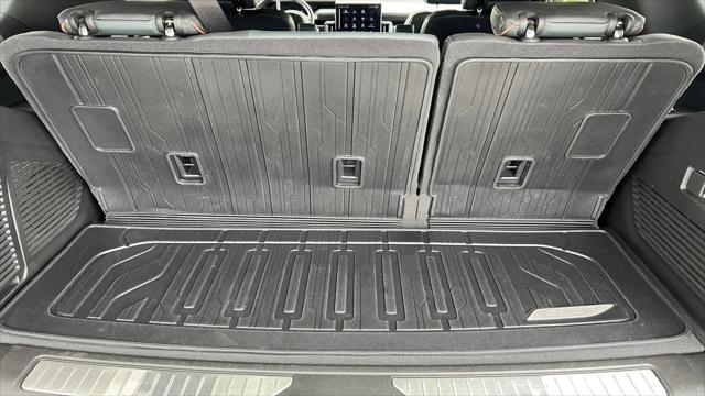 2025 GMC Yukon AT4 4WD