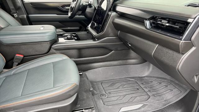 2025 GMC Yukon AT4 4WD