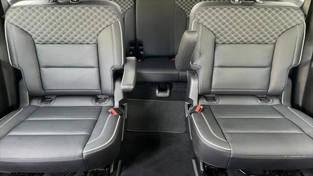 2025 GMC Acadia Denali AWD