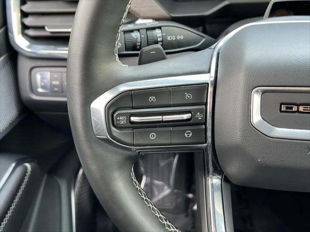 2025 GMC Acadia Denali AWD