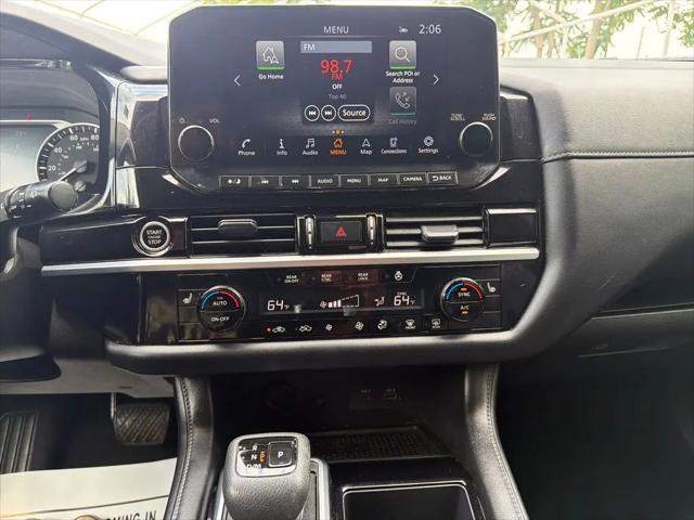 2024 Nissan Pathfinder SL 4WD