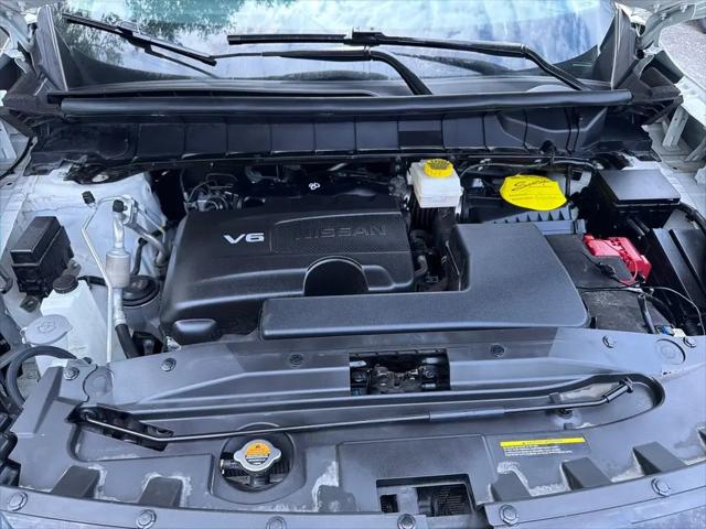 2024 Nissan Pathfinder SL 4WD