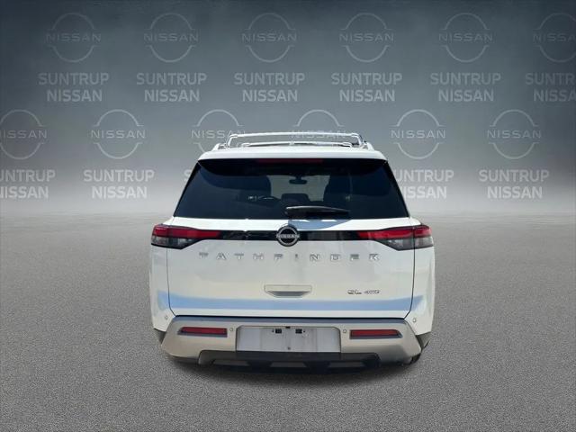 2024 Nissan Pathfinder SL 4WD