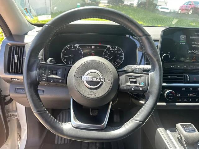 2024 Nissan Pathfinder SL 4WD