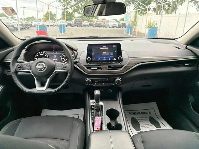 2025 Nissan Altima SV FWD