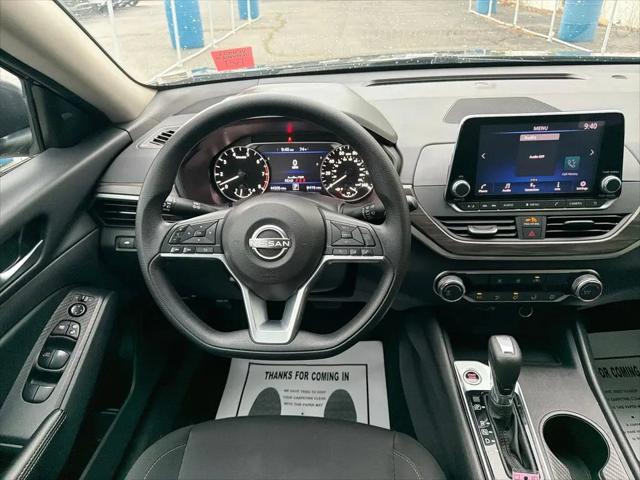 2025 Nissan Altima SV FWD