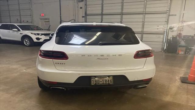 2017 Porsche Macan Macan