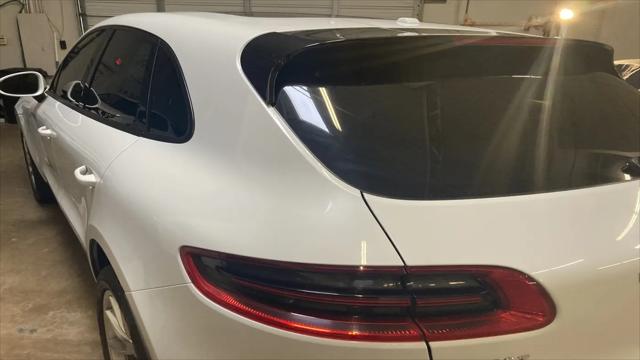 2017 Porsche Macan Macan