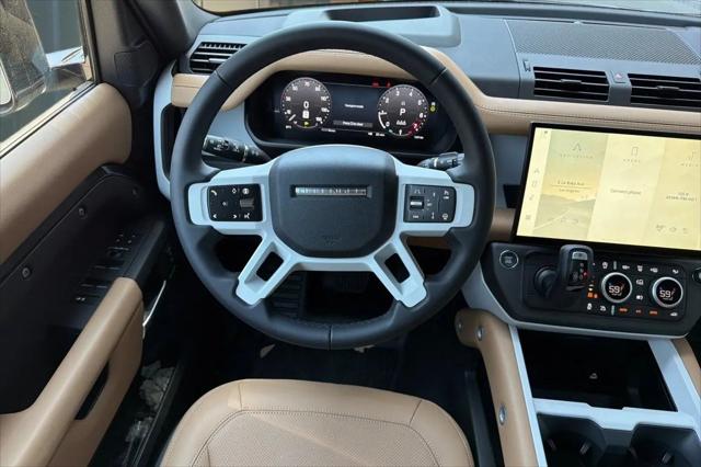 2026 Land Rover Defender P500 X-Dynamic SE