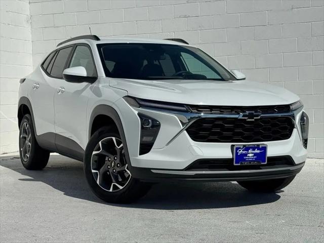 2025 Chevrolet Trax FWD LT
