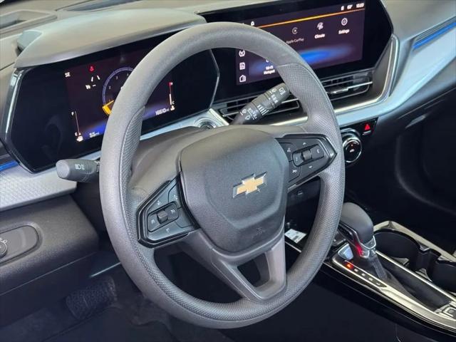 2025 Chevrolet Trax FWD LT