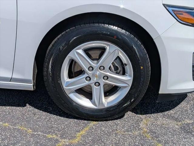 2024 Chevrolet Malibu FWD 1FL