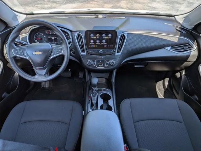 2024 Chevrolet Malibu FWD 1FL