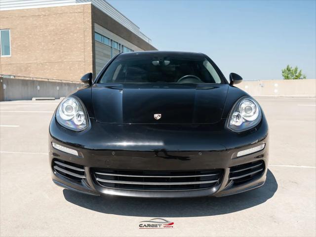 2016 Porsche Panamera S