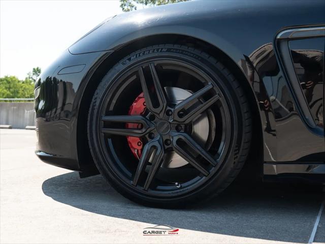 2016 Porsche Panamera S
