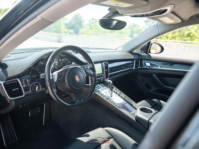 2016 Porsche Panamera S