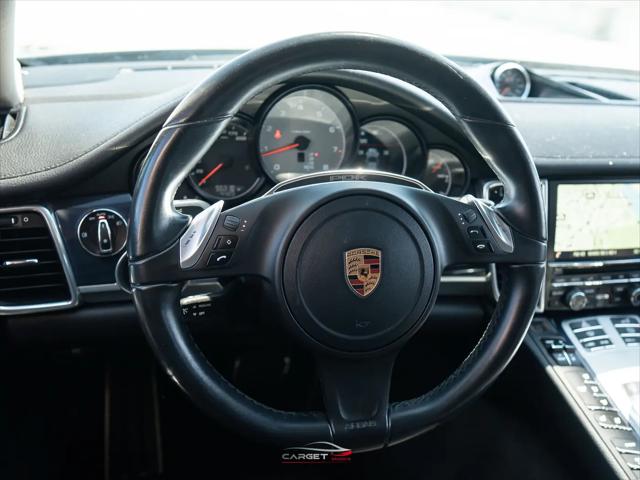 2016 Porsche Panamera S