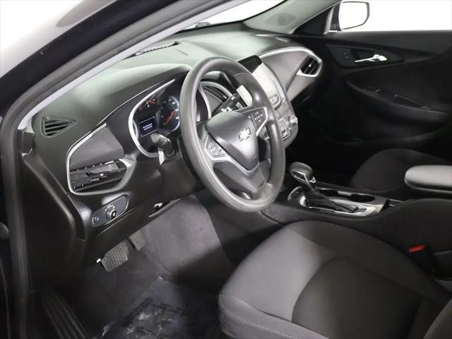 2023 Chevrolet Malibu FWD LS