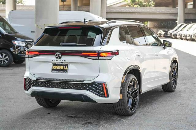 2026 Volkswagen Tiguan SE R-Line Black