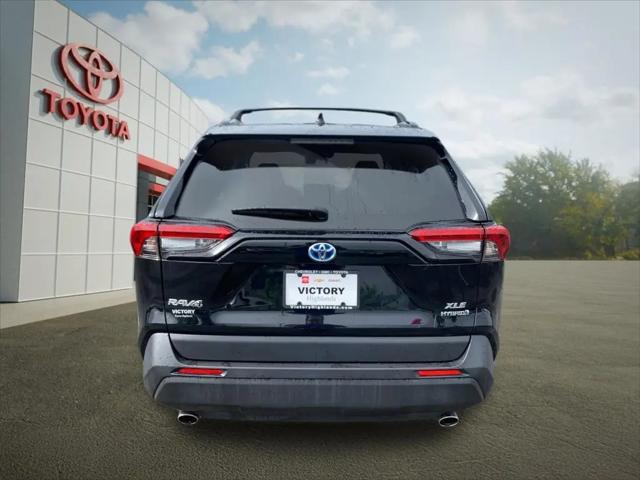 2023 Toyota RAV4 Hybrid XLE Premium
