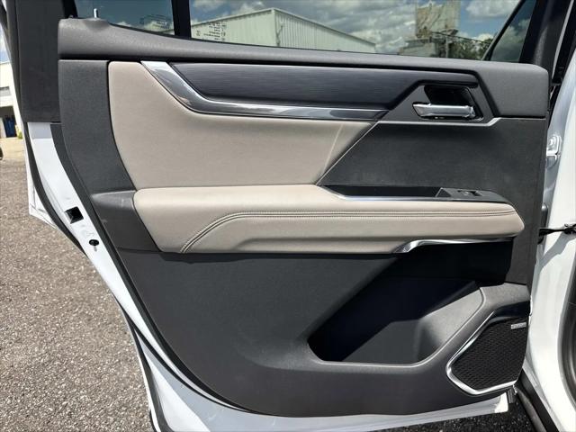 2026 GMC Acadia Elevation FWD