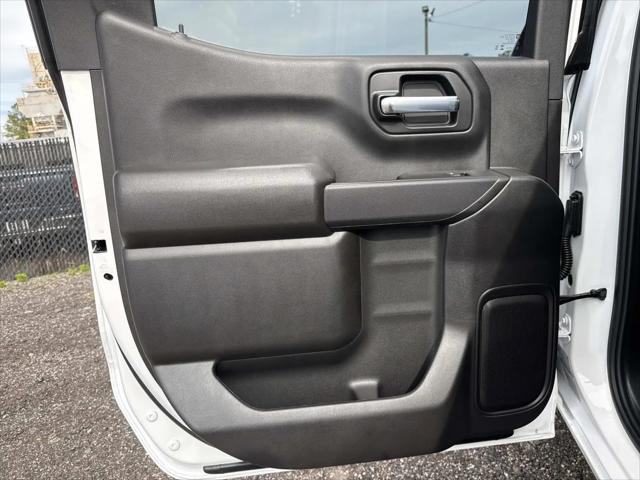 2026 GMC Sierra 1500 Crew Cab, Short Bed, Pro, 4WD