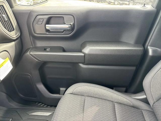 2026 GMC Sierra 1500 Crew Cab, Short Bed, Pro, 4WD