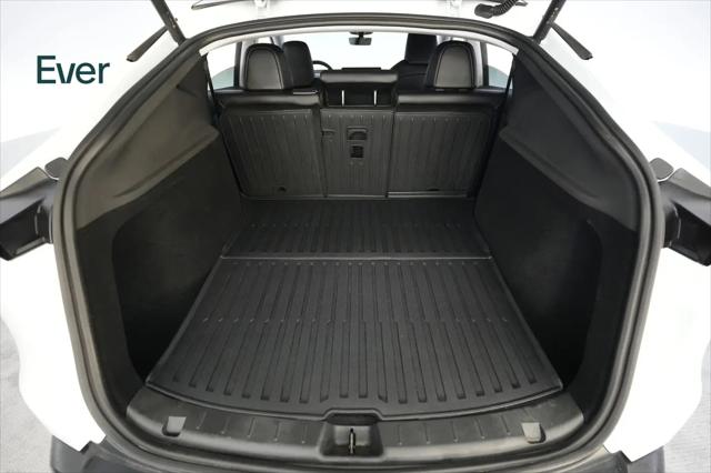 2026 Tesla Model Y Premium Rear-Wheel Drive