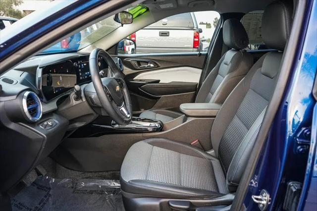 2024 Chevrolet Trax FWD LT