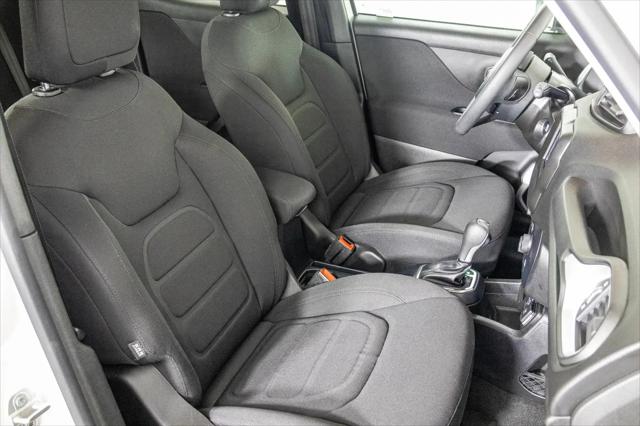 2019 Jeep Renegade Latitude FWD
