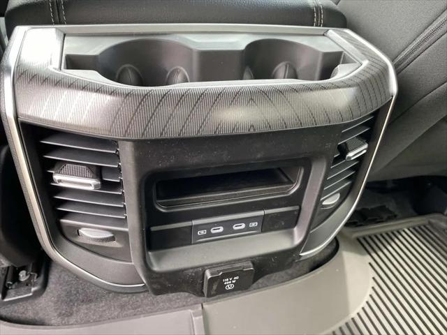 2026 Ram 1500 Big Horn Crew Cab 4x4 64 Box