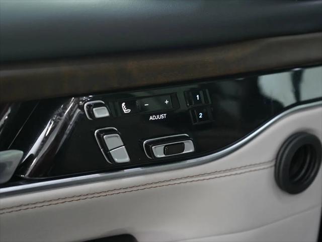 2022 Jeep Grand Wagoneer Series I 4x4