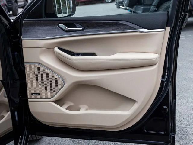 2022 Jeep Grand Cherokee Limited 4x4