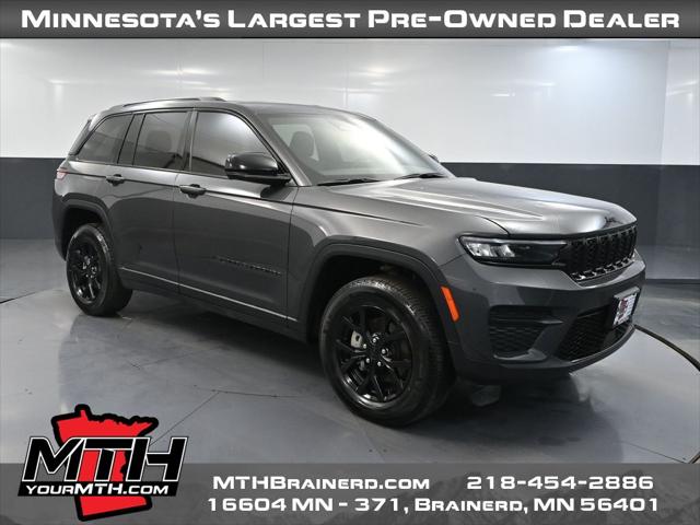 2024 Jeep Grand Cherokee Altitude 4x4 for sale in Brainerd, MN