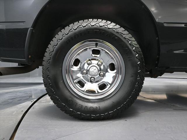 2019 Ram 1500 Classic Tradesman Crew Cab 4x4 5'7" Box