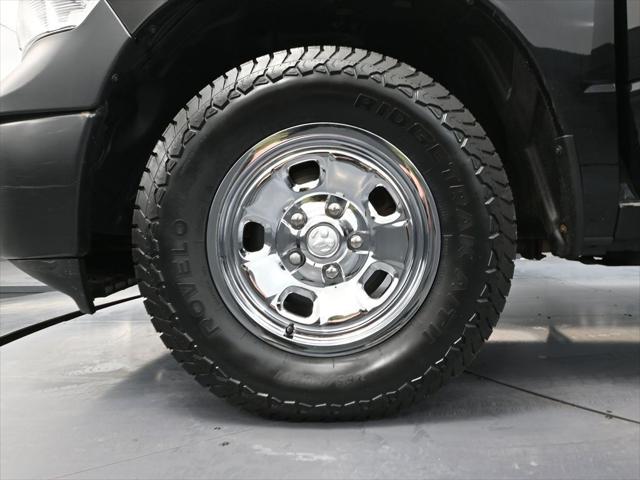 2019 Ram 1500 Classic Tradesman Crew Cab 4x4 5'7" Box