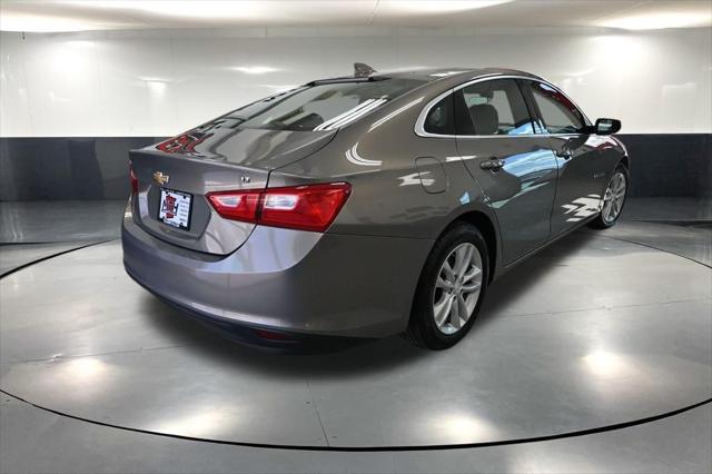 2017 Chevrolet Malibu 1LT