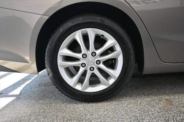 2017 Chevrolet Malibu 1LT