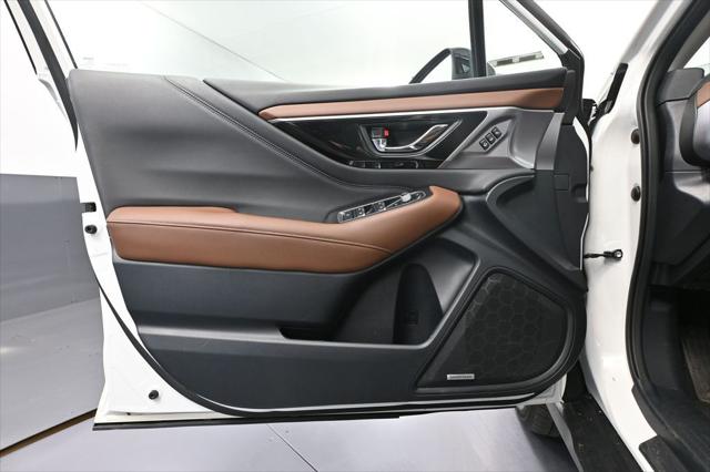 2022 Subaru Outback Touring XT