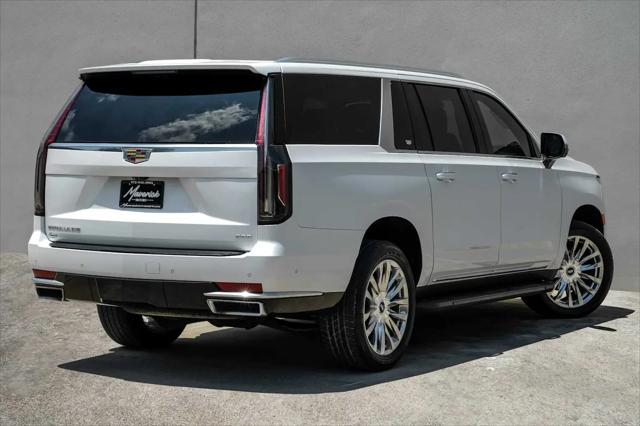 2022 Cadillac Escalade ESV 4WD Premium Luxury