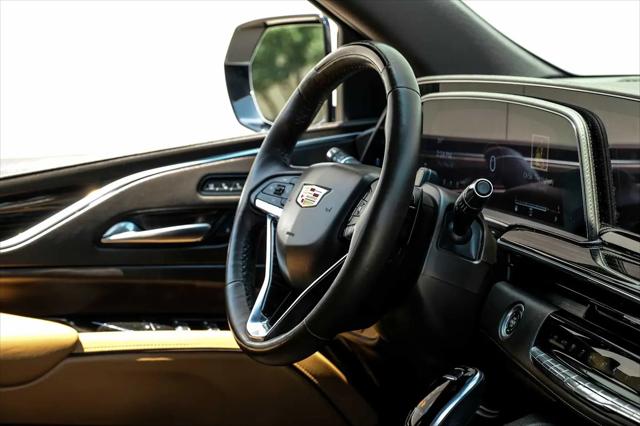2022 Cadillac Escalade ESV 4WD Premium Luxury