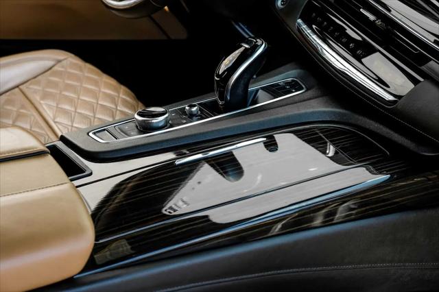 2022 Cadillac Escalade ESV 4WD Premium Luxury
